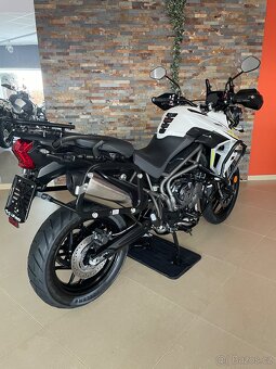 Triumph Tiger 800 XRT, 1 maj. Plná serv. hist. Triumph - 10
