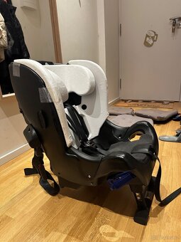 Autosedačka Axkid Minikid - 10