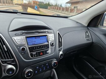 Hyundai ix35 2.0 benzin 4x4 - 10