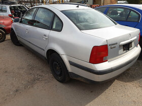 VW Passat B5 1995 1,8i 92kW ADR Variant - díly - 10