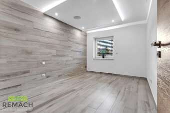 Pronájem, byt 2+kk, 54 m2 + 70 m2 terasa, Staré Město - 10