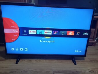 Smart TV 43" JVC LT-43VF590-úhlopříčka 108cm - 10