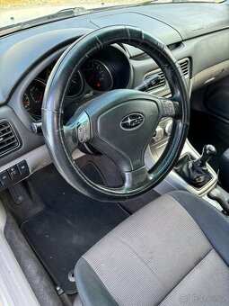 Subaru Forester 2.0 benz - 10