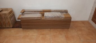 Prodej laminátové podlahy - barva světlý dub (přírodní) - 10