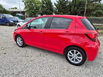 Toyota yaris - 10