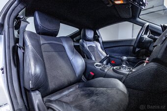 Nissan 370 Z 3.7 V6 Coupe - 10