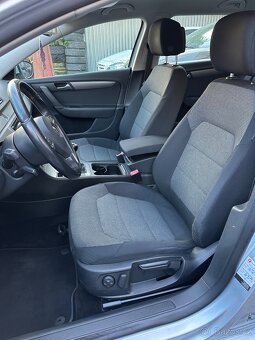 Volkswagen Vw Passat B7 Combi 2.0 TDi 103kw Tažne - 10