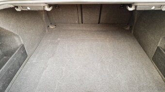 Volkswagen Passat B7 2.0 TDI - 10