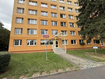 Útulný byt 2+kk v klidné části Prahy Strašnice blízko metra - 10