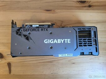 GIGABYTE GeForce RTX 3070 GAMING OC 8GB GDDR6 - 10
