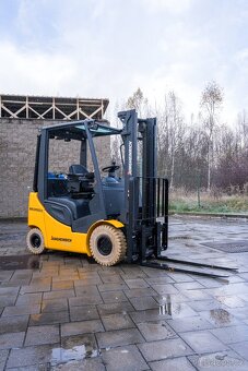 Vysokozdvižný vozík Jungheinrich TFG 320s - 10