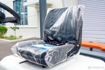 Vysokozdvižný vozík diesel - 10