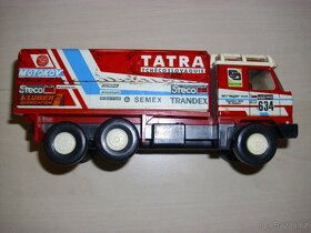 Retro kostky TOFA Abeceda Chemoplast,Tatra stavebnice Seva A - 10