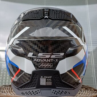 Silniční překlápěcí přilba LS2 ADVANT X CARBON FUTURE II - 10