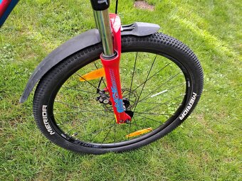 Merida Matts Junior Champion 26 - 10