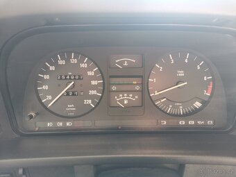 Bmw e28 520i shadowline - 10