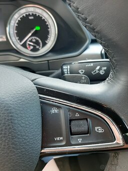 ŠKODA SUPERB 3, 2,0TSI 200kW, 4x4, r.2021, DSG, WEBAST STYLE - 10