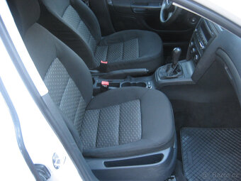 ŠKODA OCTAVIA COMBI 1.4 TSI, 2010, 152000 KM - 10