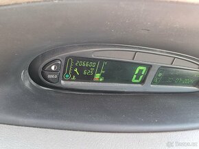 Citeoen Xsara Picasso 1.6 HDi 80kw - 10
