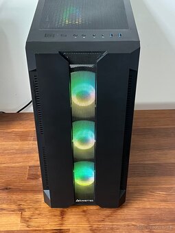 Herní PC – Ryzen 5 1600, RX 580, 16GB RAM, SSD - 10