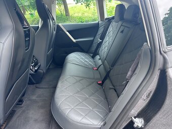 BMW iX 40 - 10