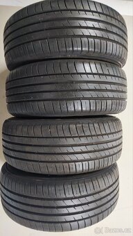 Nové 235/55/18 Kumho Crugen, DOT 1424, vzorek 8.6mm - 10