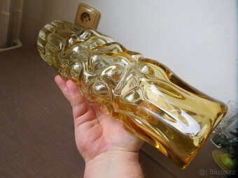 VÁZA - PAVEL HLAVA - MOZEK - HUTNÍ SKLO - 10