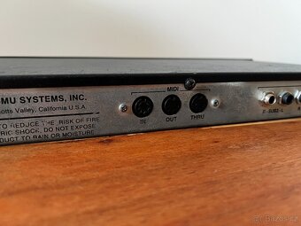 E-MU UltraProteus + 4 karty (ROM i RAM) - 10