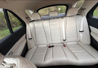 Mercedes-Benz GLE 450 4MATIC / 270 kW, rok 2022, benzín - 10