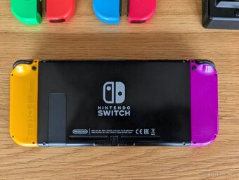 Nintendo Switch - 10
