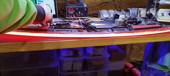 Zadní světelná lišta na Teslu model Y - 10