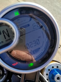 Ducati Scrambler 1100 Sport, KRÁSNÝ STAV, ČERSTVÉ DESMO - 10
