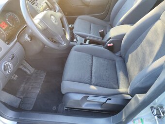 Volkswagen Golf V - 10