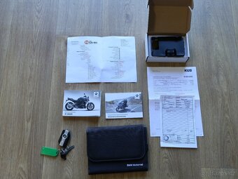 BMW R1250R bohatá výbava, servisní kniha - 10