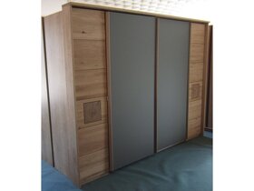 Luxusní skříň Graz - Divoký dub masiv 246 cm GERMANY - 10