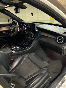 Mercedes C63 W205 - 10