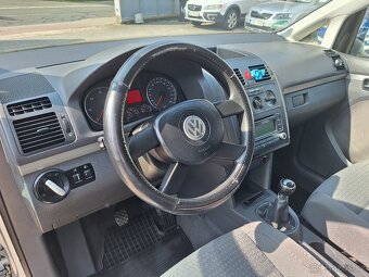 Volkswagen Touran 1.9 TDi 77KW 7míst, Klima,+Sada zim.kol - 10