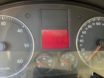 Prodám Volkswagen Caddy diesel automat - 10