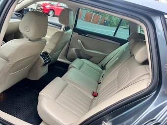 Škoda Superb 2.0TDi 140kW DSG - 2017 - kombi - 10