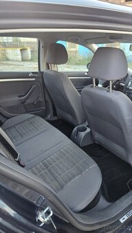 VW Golf V 1.6 i 75kw - 10