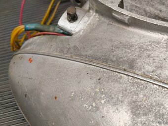 Motor Jawa 350 Pérák BEZ ČÍSLA kartery víko hlavy komunista - 10