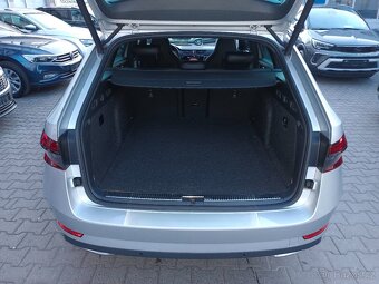Škoda Superb 3 Combi iV 1.4TSI 160kW DSG Sportline 95tkm - 10