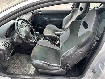 Peugeot 206 1,6 65kw - 10