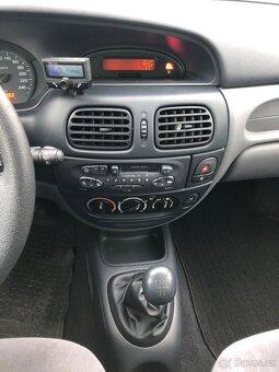Renault megane 1.6i 16v 79kw - 10
