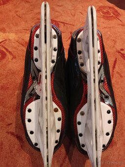 Brankářské brusle Bauer Vapor 1X, vel. EUR 44, 8,5D, (užší) - 10