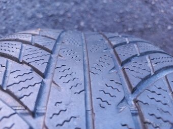 Prodám sadu Orig ALU kol Mercedes 225/45R18 zimní - 10