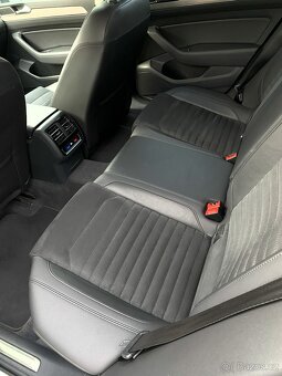 Volkswagen  Passat B8  2.0 tdi , Highline - 10