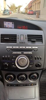 Mazda 3 BL 1.6i 77 kW / 2011 - 10