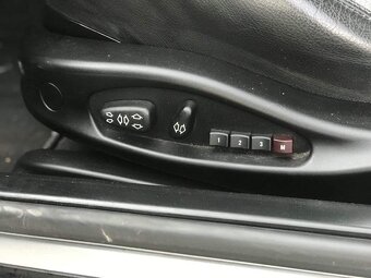 BMW 330i clubsport - 10