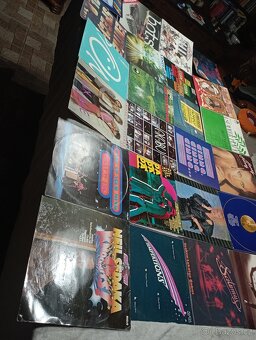 24 LP zahraniční 1 - 10